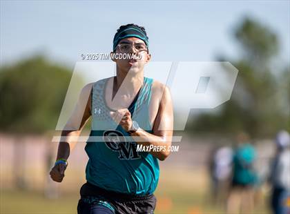 Thumbnail 2 in Mayfield Invitational XC photogallery.
