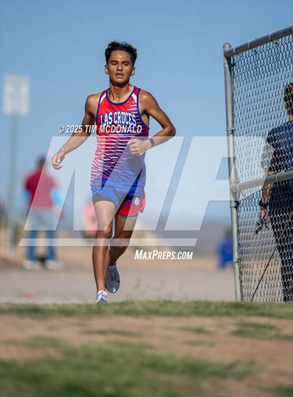 Thumbnail 2 in Mayfield Invitational XC photogallery.