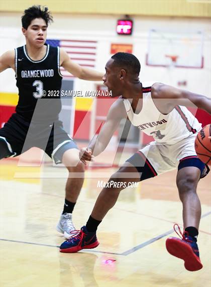Thumbnail 2 in Brentwood School vs  Orangewood Academy (The Covid Showcase) photogallery.