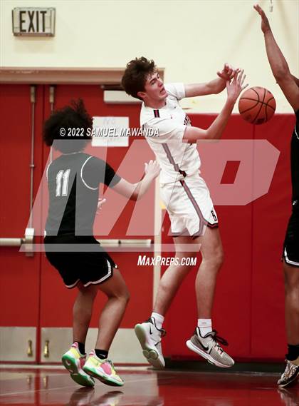 Thumbnail 2 in Brentwood School vs  Orangewood Academy (The Covid Showcase) photogallery.