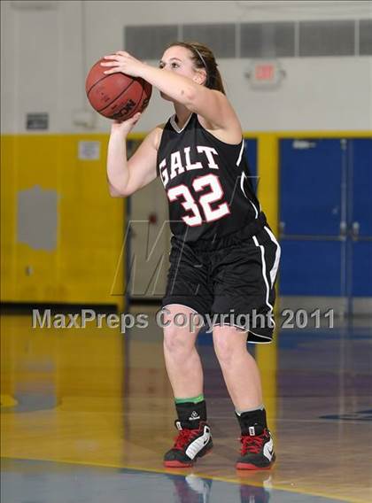 Thumbnail 1 in Galt vs. Granite Bay (Grant Winterfest) photogallery.