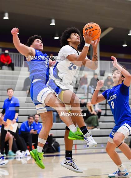 Thumbnail 2 in La Jolla Country Day vs. Rocklin photogallery.