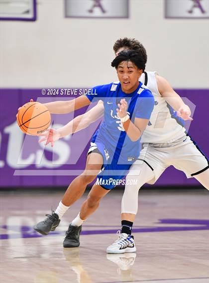 Thumbnail 2 in La Jolla Country Day vs. Rocklin photogallery.