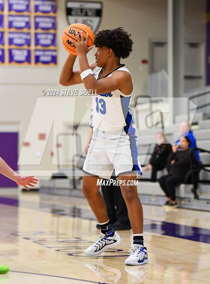 Thumbnail 2 in La Jolla Country Day vs. Rocklin photogallery.