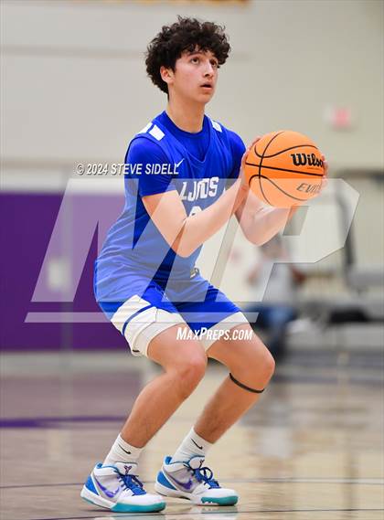 Thumbnail 3 in La Jolla Country Day vs. Rocklin photogallery.