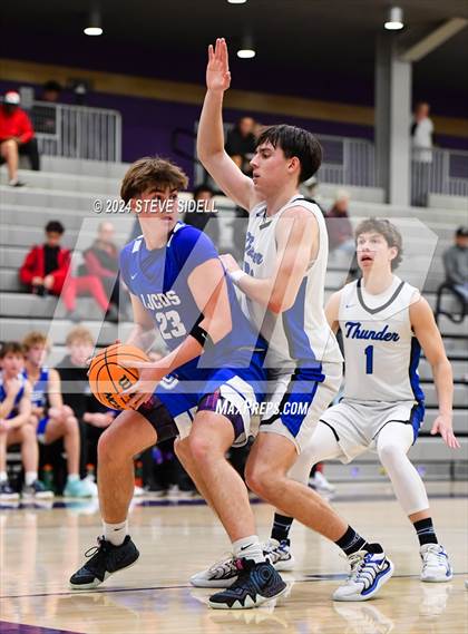 Thumbnail 3 in La Jolla Country Day vs. Rocklin photogallery.