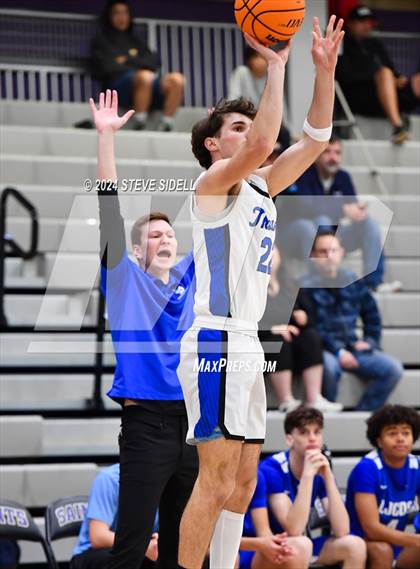 Thumbnail 2 in La Jolla Country Day vs. Rocklin photogallery.