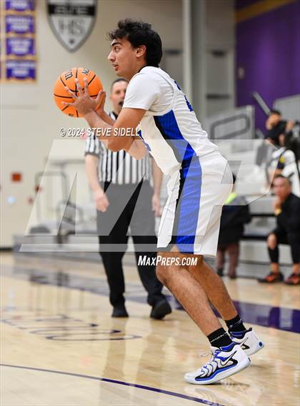 Thumbnail 3 in La Jolla Country Day vs. Rocklin photogallery.