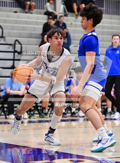 Thumbnail 2 in La Jolla Country Day vs. Rocklin photogallery.