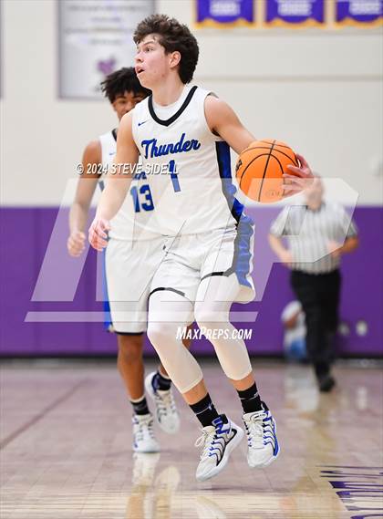 Thumbnail 3 in La Jolla Country Day vs. Rocklin photogallery.