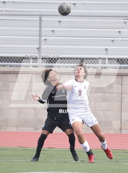 Thumbnail 2 in Oceanside vs Rancho Buena Vista (27th Annual SoCal Soccer Classic) photogallery.