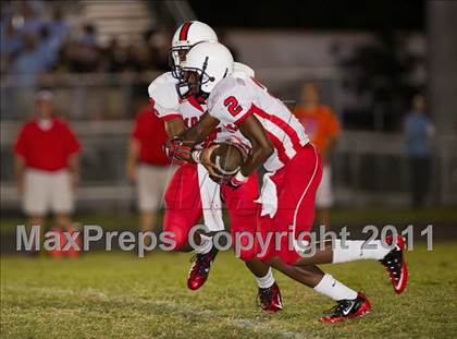 Thumbnail 1 in Marvin Ridge vs. Monroe photogallery.
