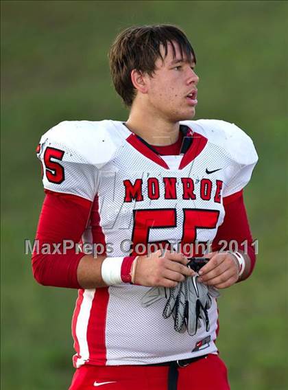 Thumbnail 3 in Marvin Ridge vs. Monroe photogallery.