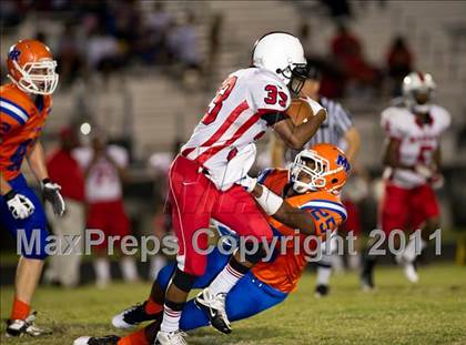 Thumbnail 3 in Marvin Ridge vs. Monroe photogallery.