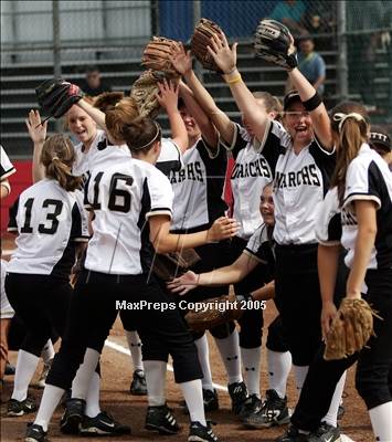 Thumbnail 3 in Archbishop Mitty vs. Saratoga (D2 Sec. Final) photogallery.