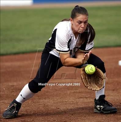 Thumbnail 2 in Archbishop Mitty vs. Saratoga (D2 Sec. Final) photogallery.