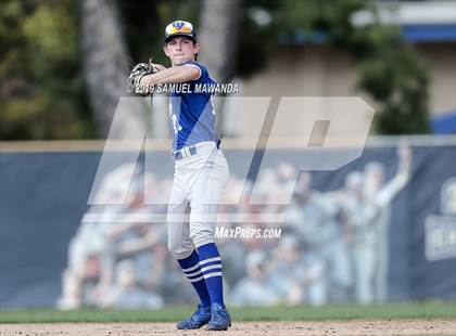 Thumbnail 2 in Windward vs Viewpoint photogallery.