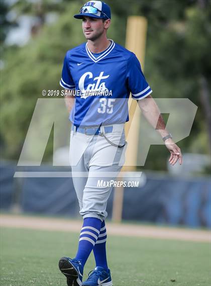 Thumbnail 3 in Windward vs Viewpoint photogallery.