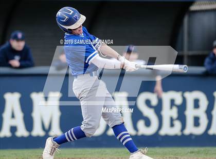Thumbnail 2 in Windward vs Viewpoint photogallery.
