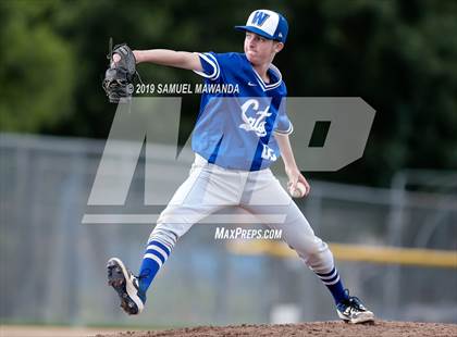 Thumbnail 3 in Windward vs Viewpoint photogallery.