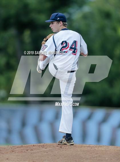 Thumbnail 1 in Windward vs Viewpoint photogallery.