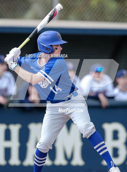 Thumbnail 2 in Windward vs Viewpoint photogallery.