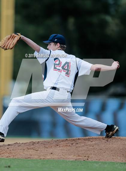 Thumbnail 1 in Windward vs Viewpoint photogallery.