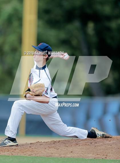 Thumbnail 2 in Windward vs Viewpoint photogallery.