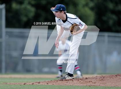 Thumbnail 2 in Windward vs Viewpoint photogallery.