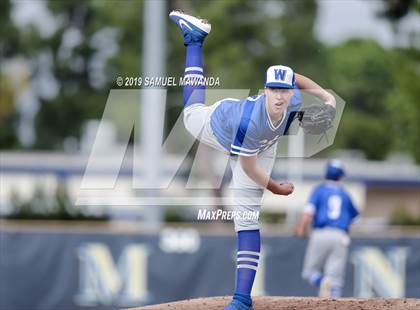 Thumbnail 2 in Windward vs Viewpoint photogallery.