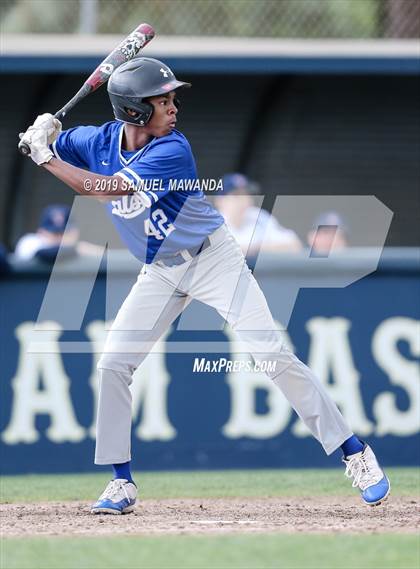 Thumbnail 3 in Windward vs Viewpoint photogallery.