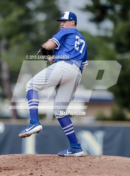 Thumbnail 1 in Windward vs Viewpoint photogallery.