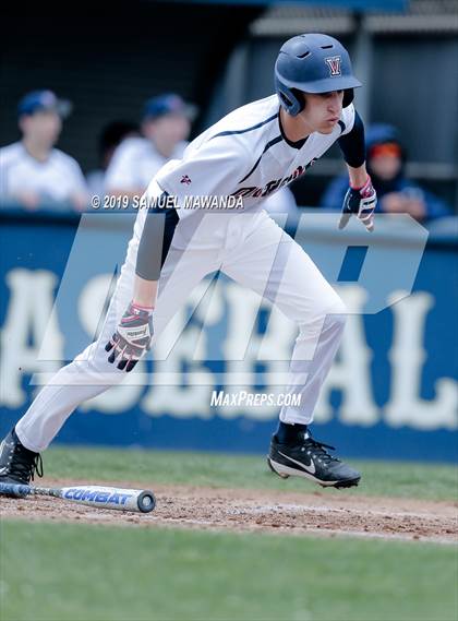 Thumbnail 2 in Windward vs Viewpoint photogallery.