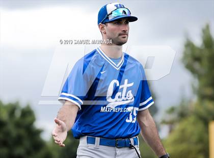 Thumbnail 3 in Windward vs Viewpoint photogallery.