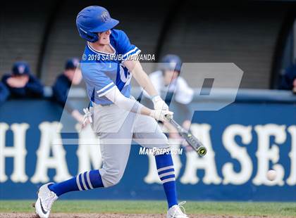 Thumbnail 3 in Windward vs Viewpoint photogallery.
