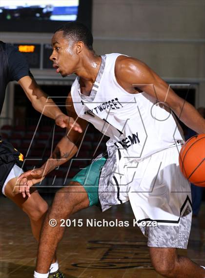 Thumbnail 2 in Advanced Preparatory International vs. 22ft Academy (Tarkanian Classic) photogallery.