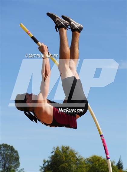 Thumbnail 1 in Hornet Invitational photogallery.
