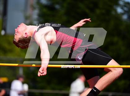 Thumbnail 3 in Hornet Invitational photogallery.