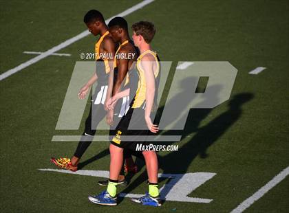 Thumbnail 3 in Hornet Invitational photogallery.