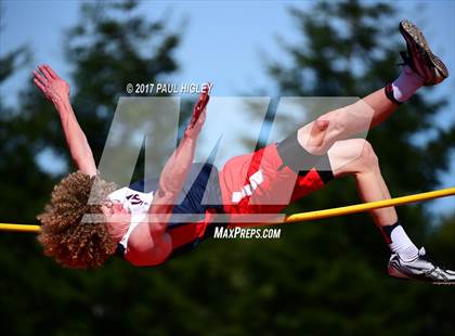 Thumbnail 2 in Hornet Invitational photogallery.