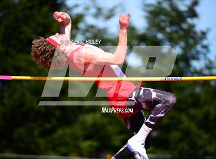 Thumbnail 2 in Hornet Invitational photogallery.