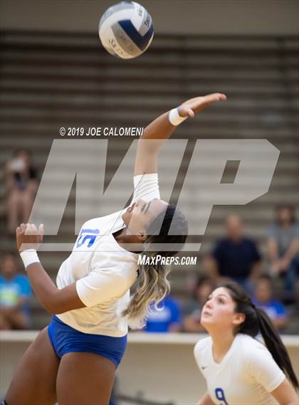 Thumbnail 3 in Lanier [Sidney] vs Highlands photogallery.