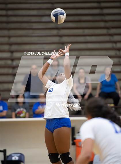 Thumbnail 3 in Lanier [Sidney] vs Highlands photogallery.