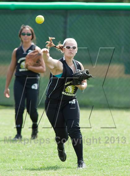 Thumbnail 2 in Watchung Hills Regional vs. Washington Township (NJSIAA Group 4 Final) photogallery.