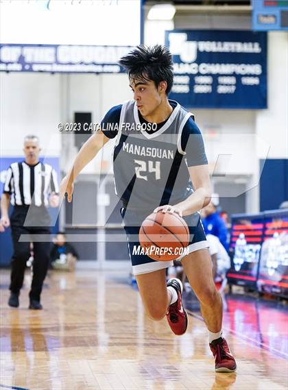 Thumbnail 1 in Manasquan vs. Union Catholic (Metro Classic) photogallery.