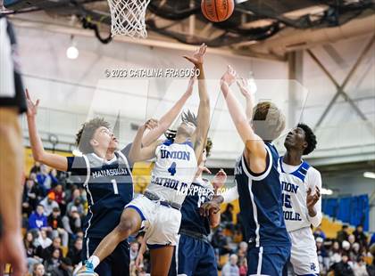 Thumbnail 2 in Manasquan vs. Union Catholic (Metro Classic) photogallery.