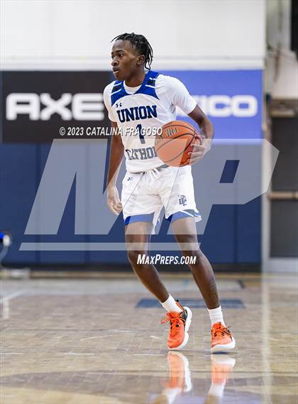 Thumbnail 1 in Manasquan vs. Union Catholic (Metro Classic) photogallery.