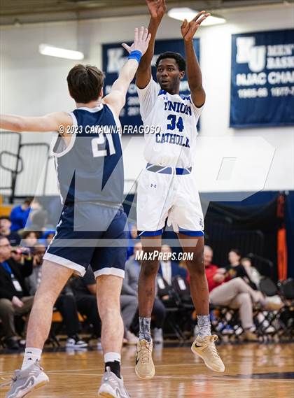 Thumbnail 3 in Manasquan vs. Union Catholic (Metro Classic) photogallery.