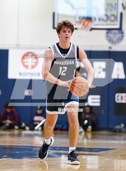 Thumbnail 1 in Manasquan vs. Union Catholic (Metro Classic) photogallery.