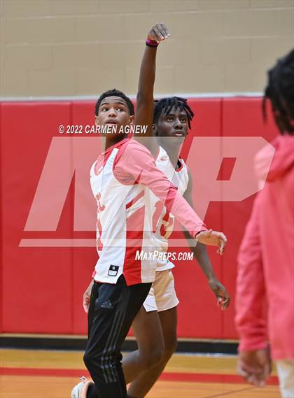 Thumbnail 2 in Cypress Ranch vs Cypress Lakes (Sophomore) photogallery.
